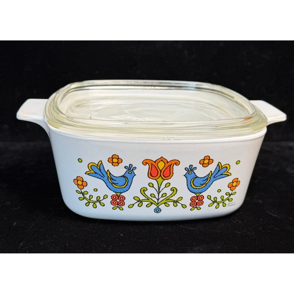 Vintage Corning Ware Friendship Bird 1.5 Qt Casserole Dish: A-1 1/2-B with Lid